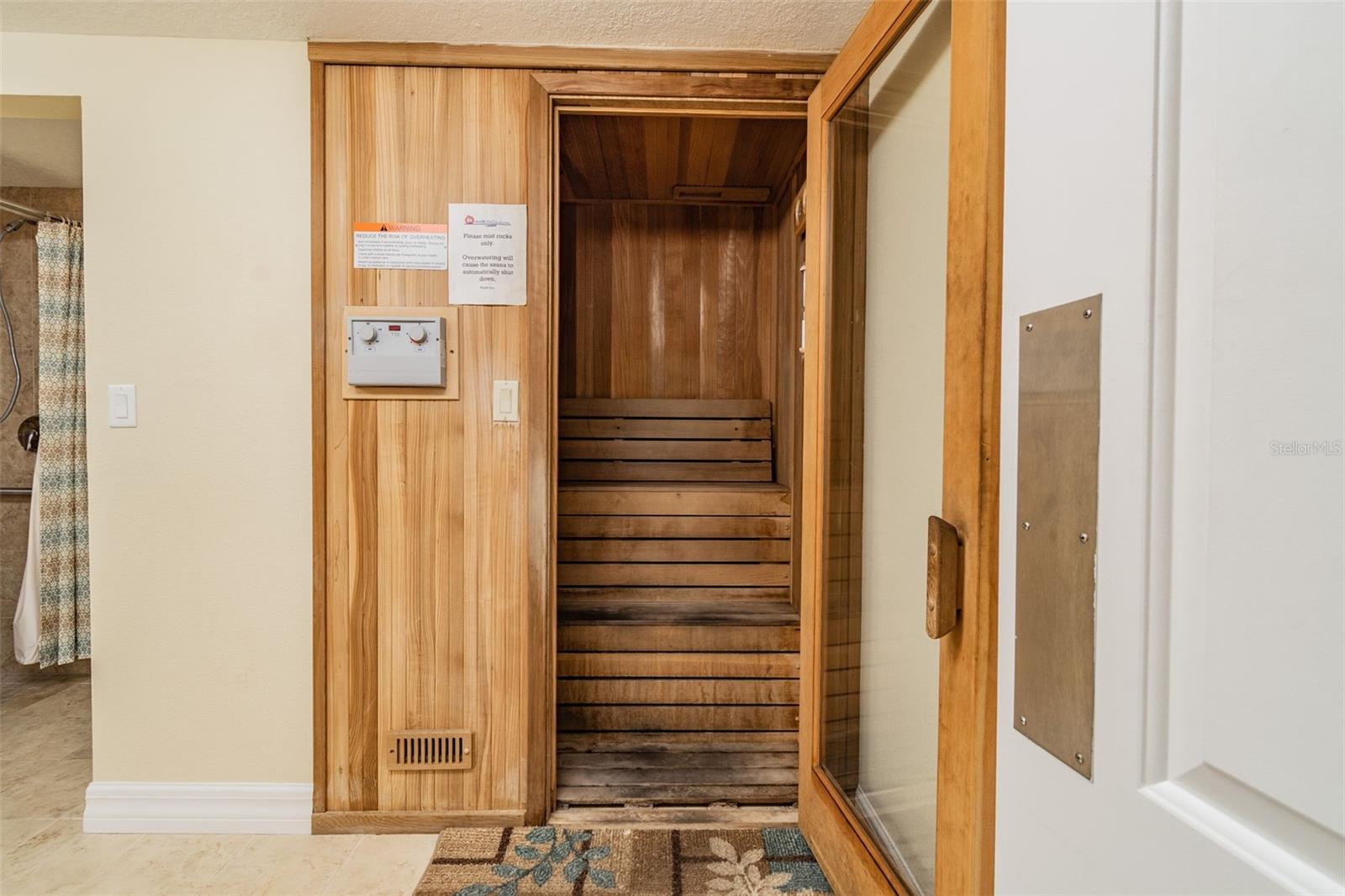 Image 47 of 100 For 4516 Seagull Drive 807