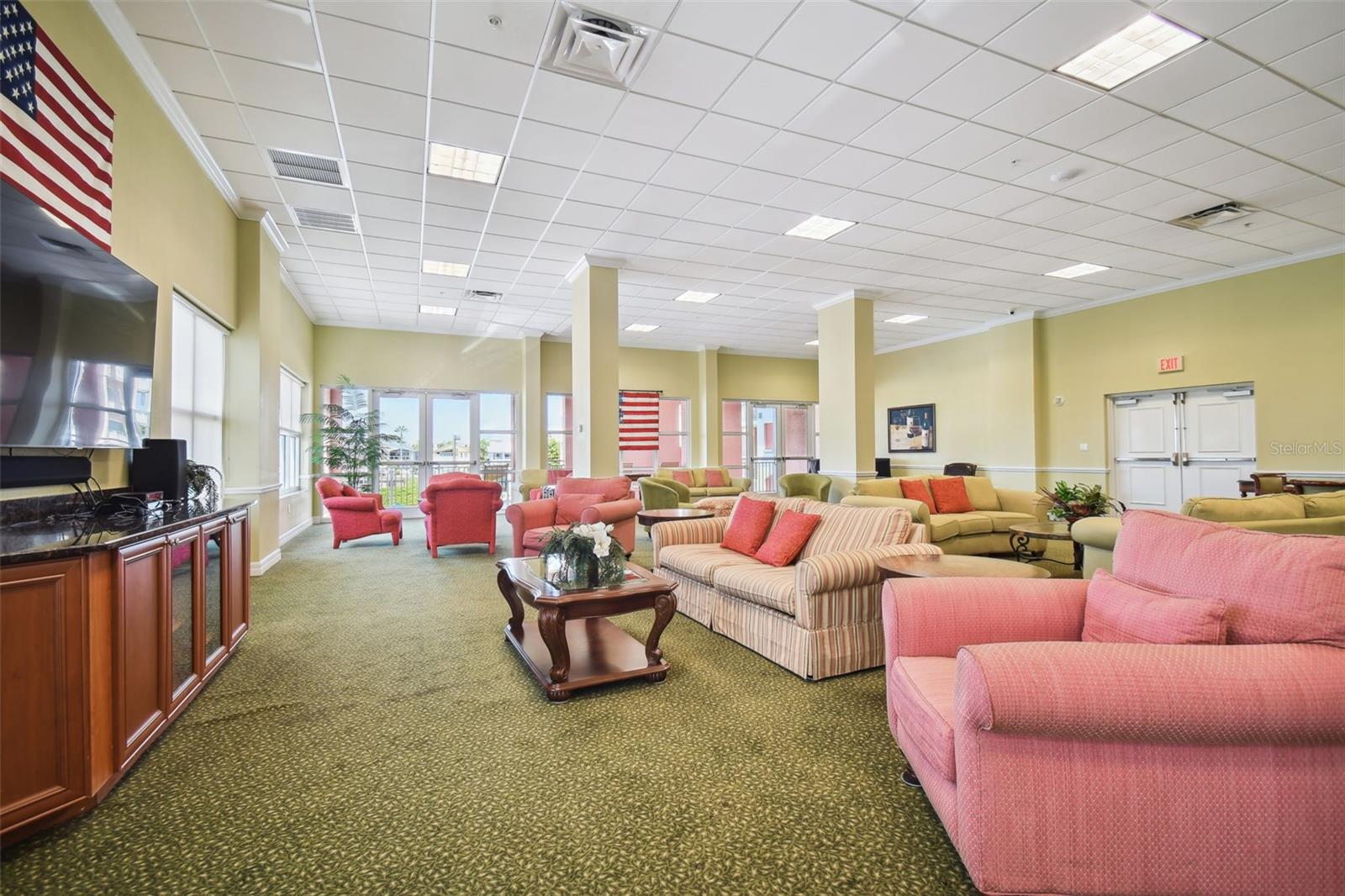 Image 54 of 100 For 4516 Seagull Drive 807