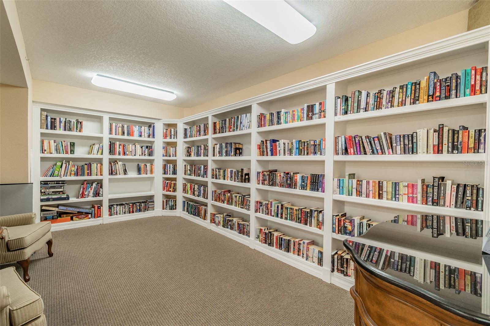 Image 62 of 100 For 4516 Seagull Drive 807