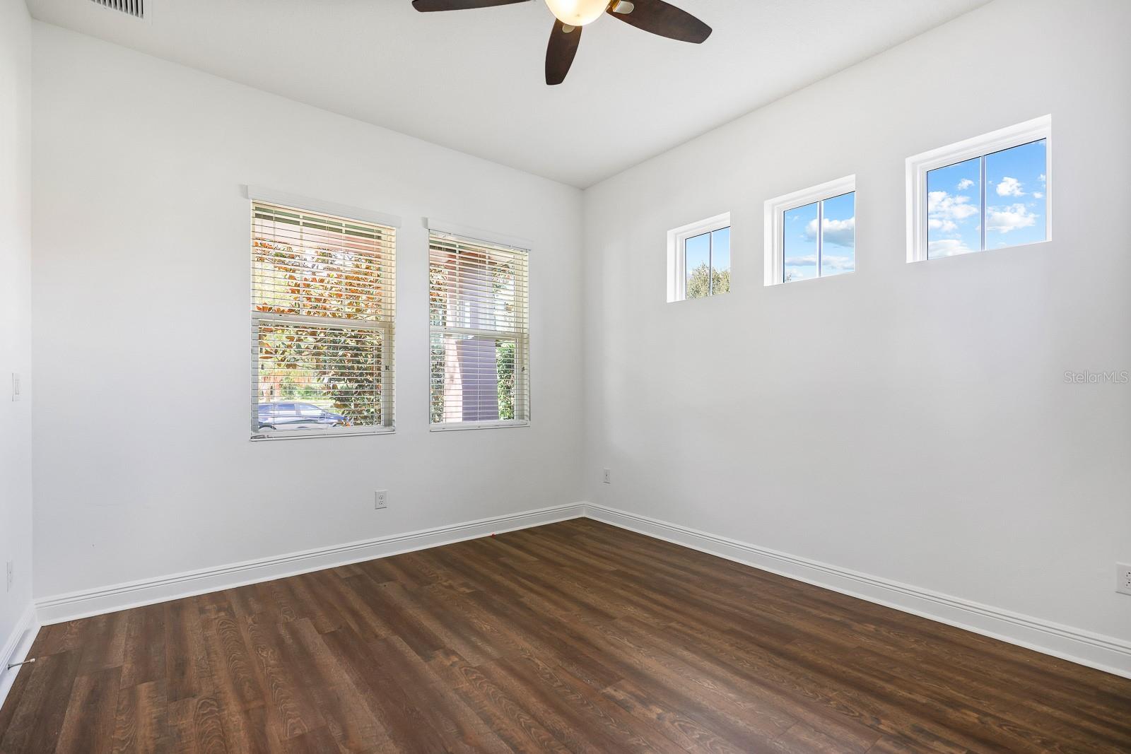 Image 6 of 63 For 5724 Shell Ridge Drive