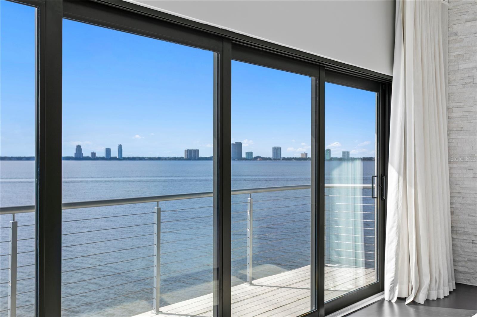 Listing photo id 36 for 82 Martinique Avenue