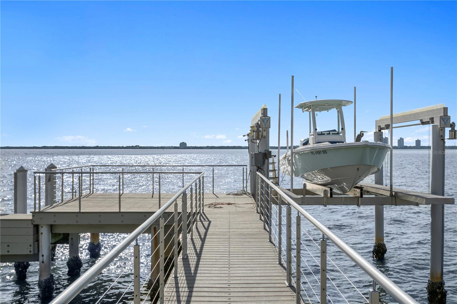 Listing photo id 65 for 82 Martinique Avenue