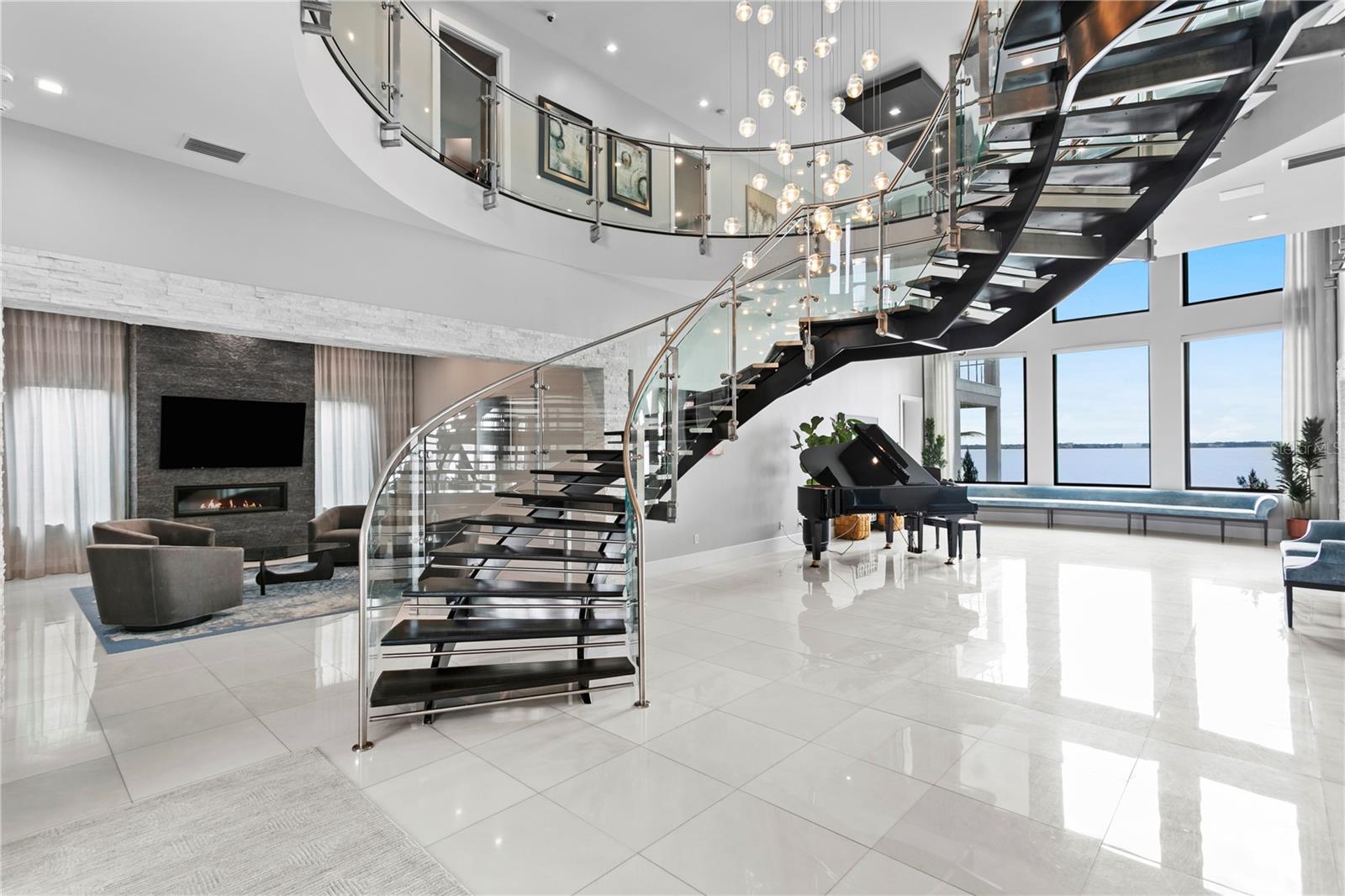 Listing photo id 5 for 82 Martinique Avenue