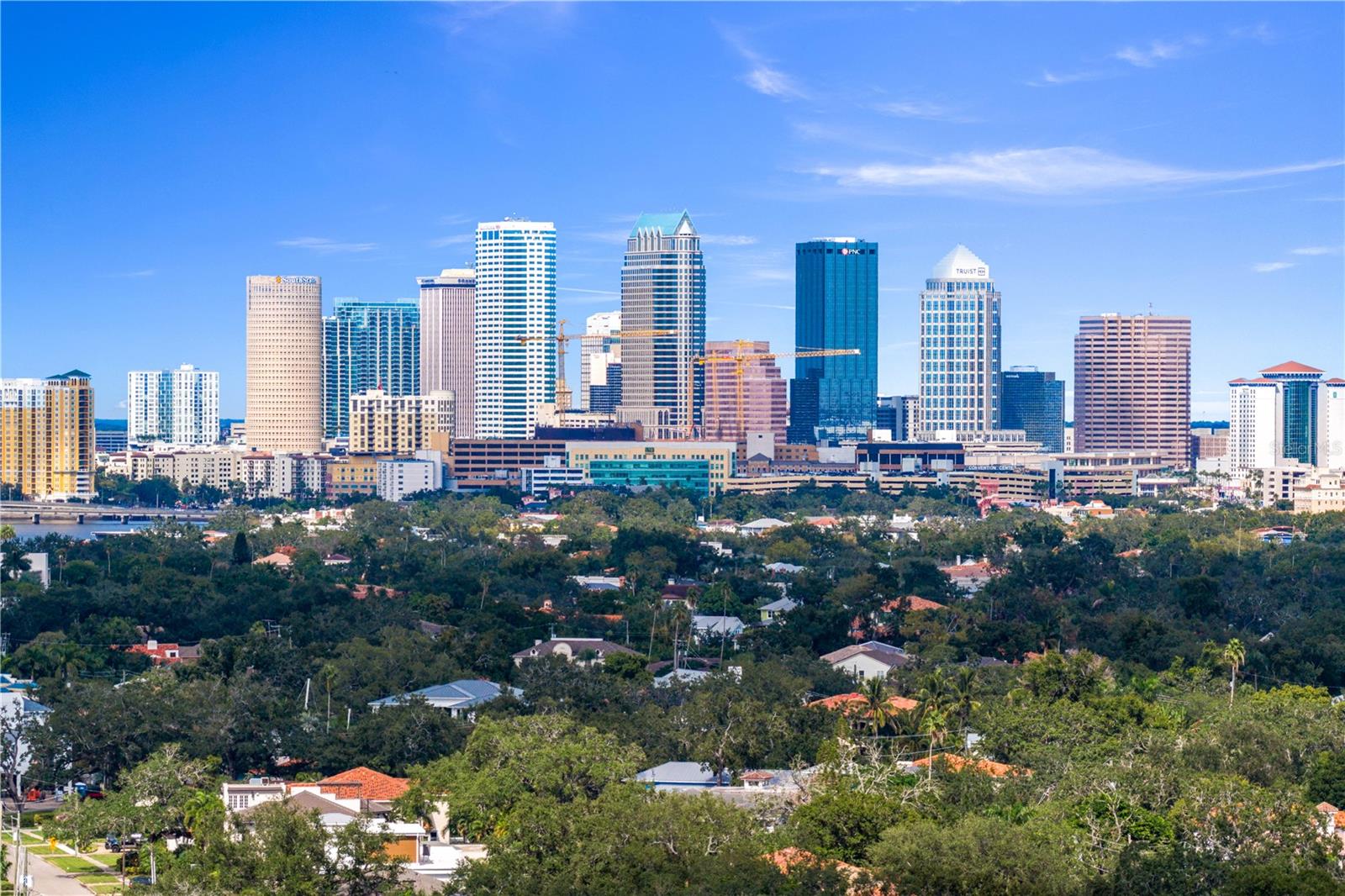 Listing photo id 88 for 82 Martinique Avenue