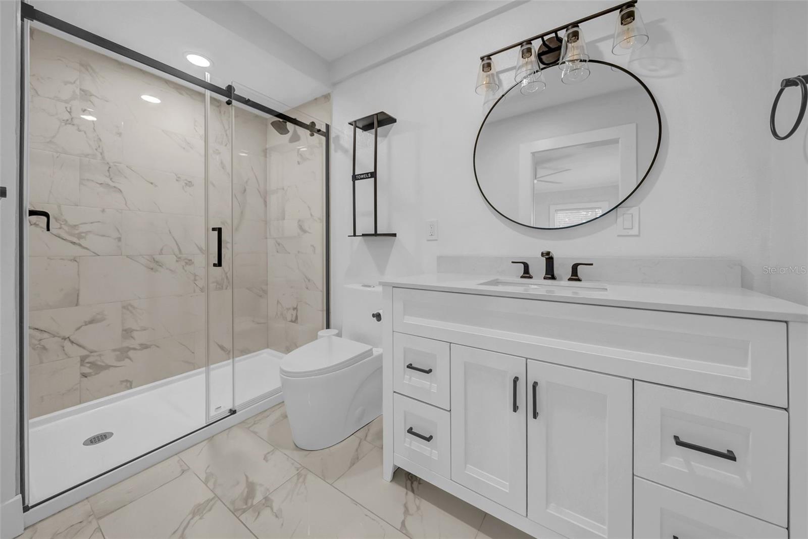 Image 15 of 27 For 5548 Dartmouth Avenue N