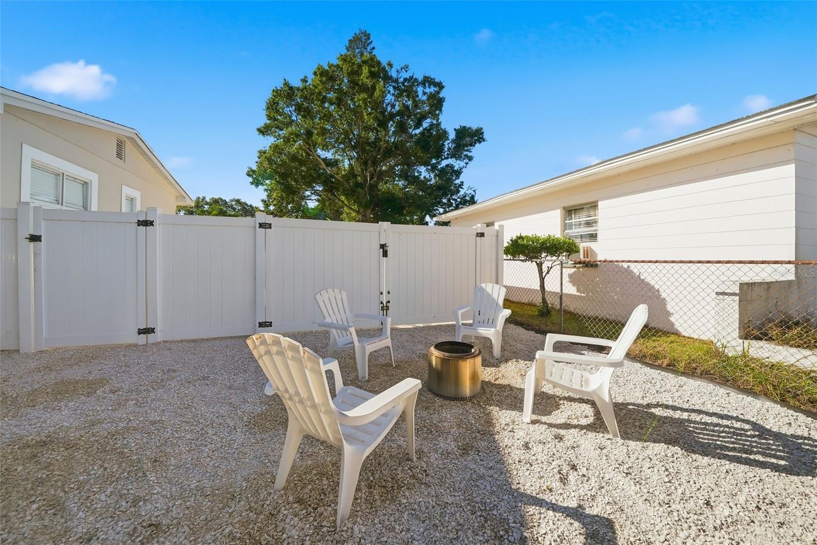 Image 27 of 27 For 5548 Dartmouth Avenue N