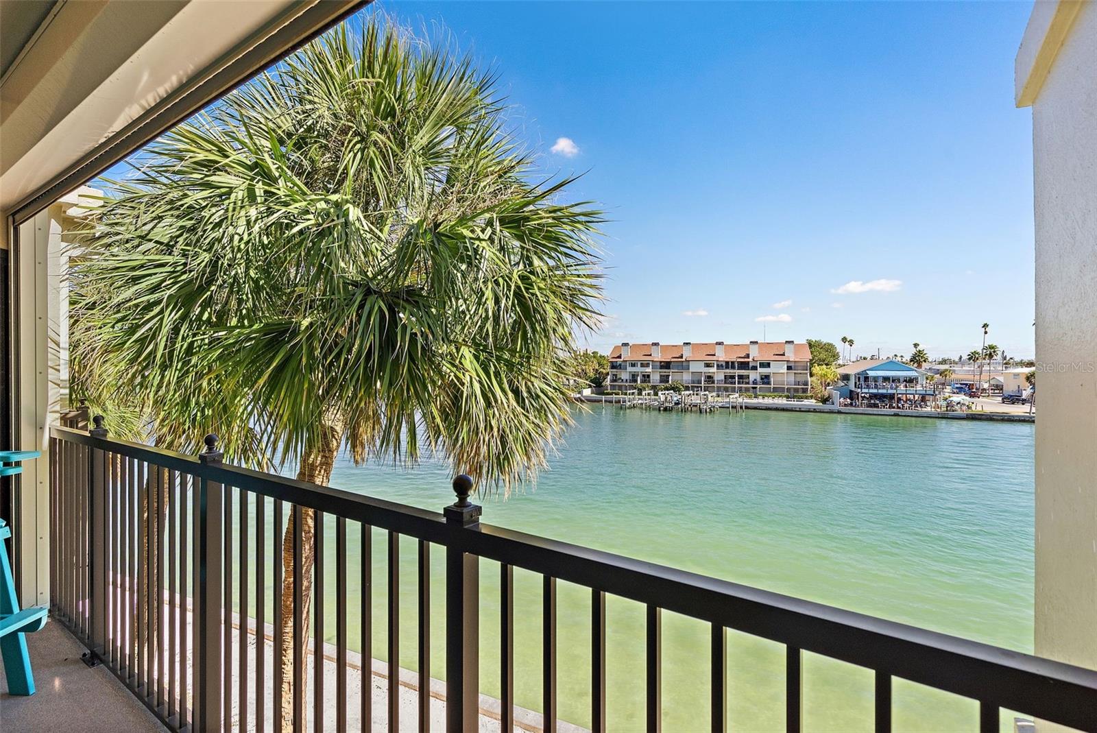 Image 14 of 40 For 7467 Bayshore Drive 303