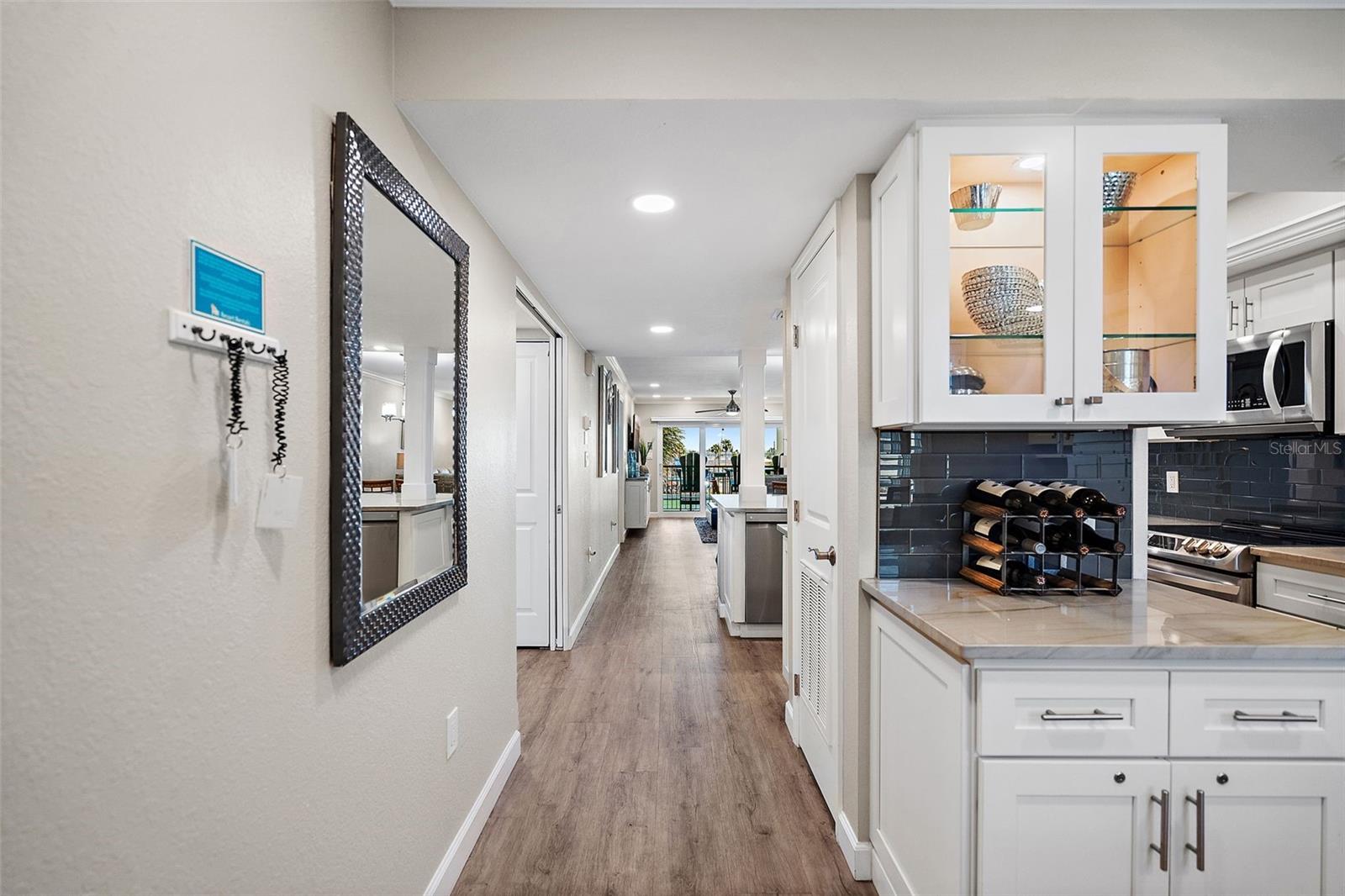 Image 7 of 40 For 7467 Bayshore Drive 303