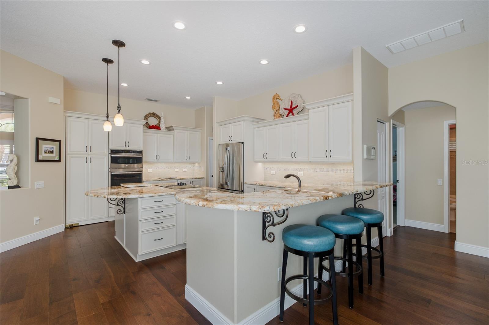 Image 20 of 52 For 2928 Waters Edge Road