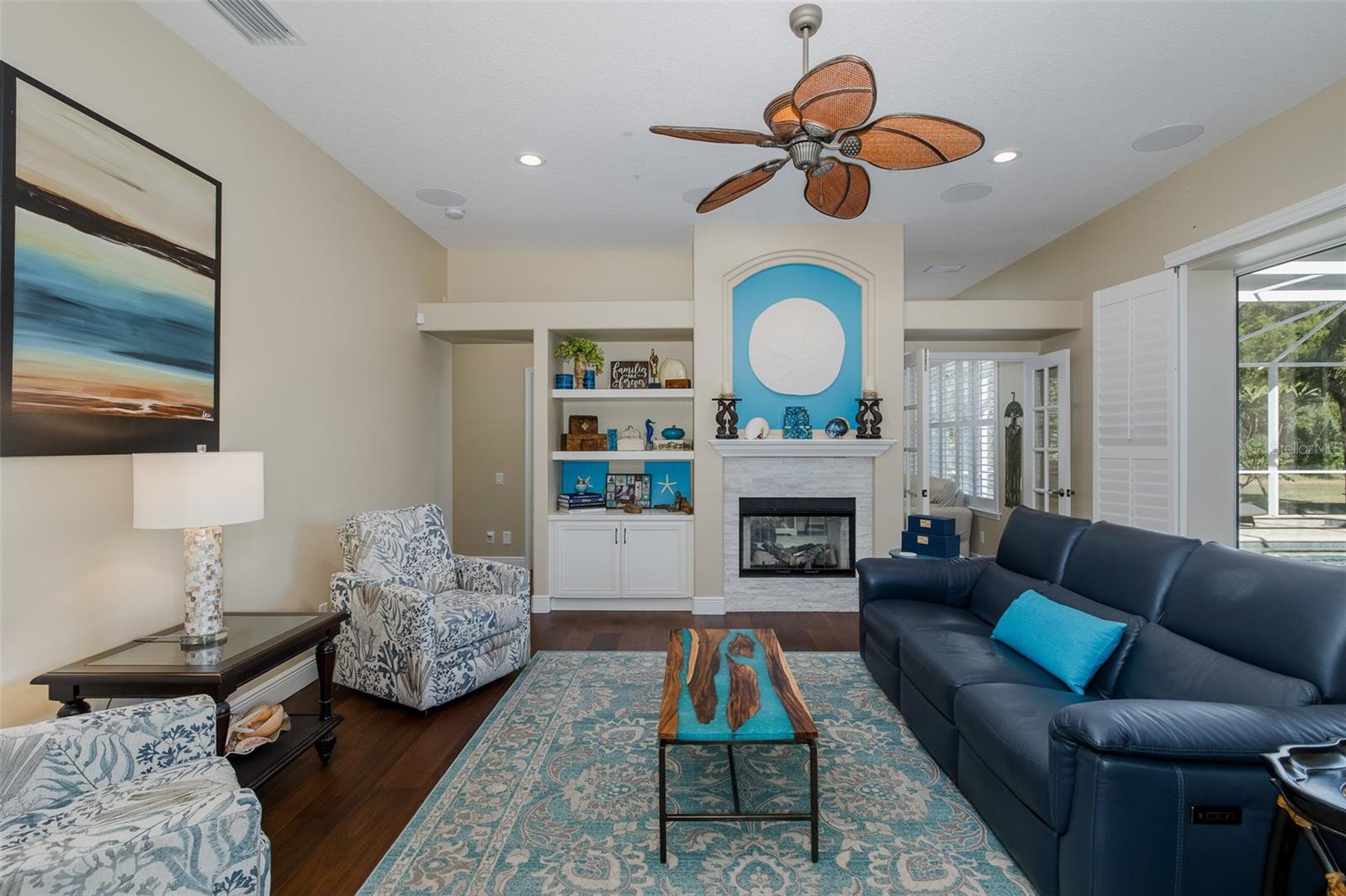 Image 22 of 52 For 2928 Waters Edge Road