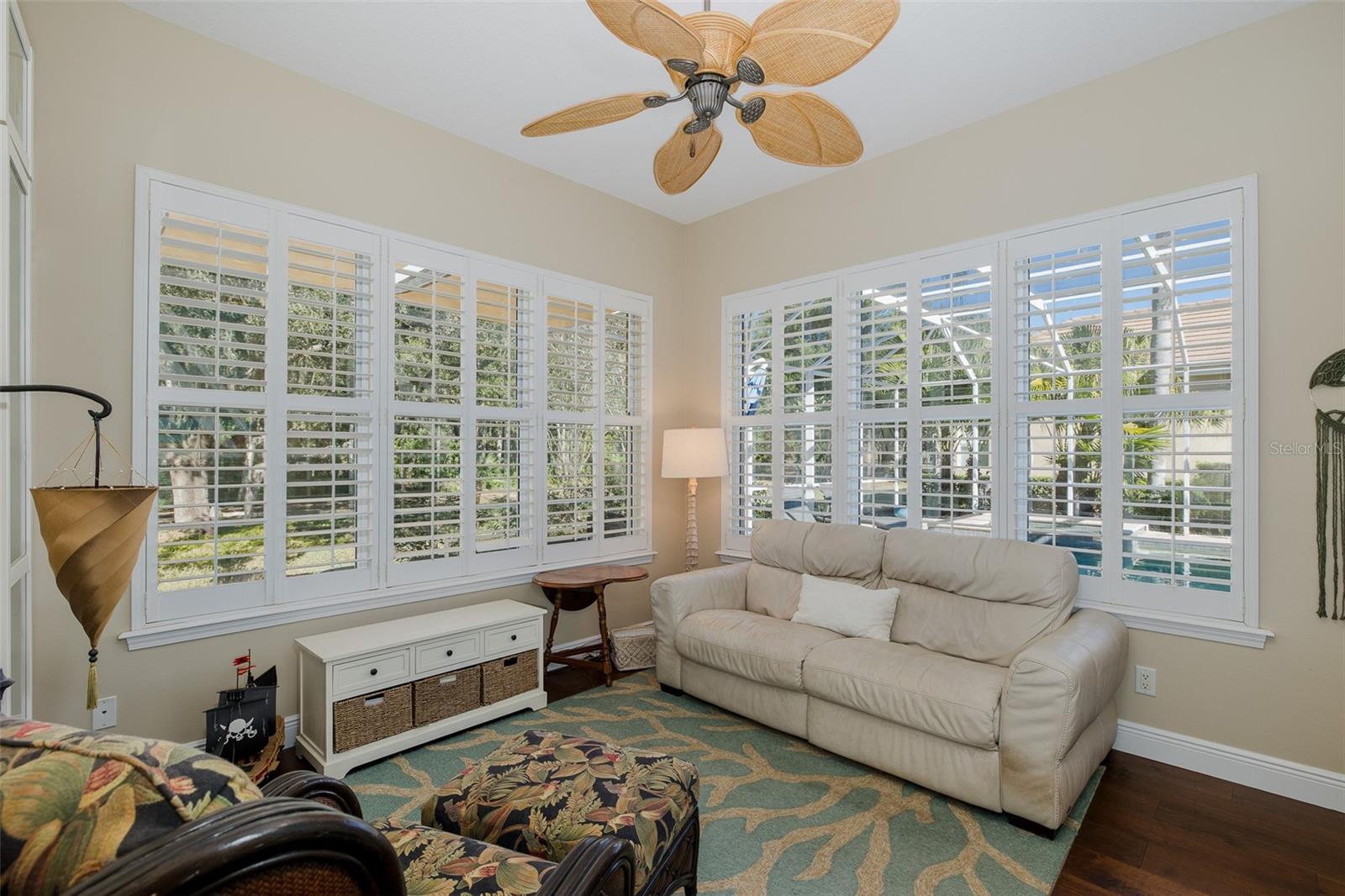 Image 30 of 52 For 2928 Waters Edge Road