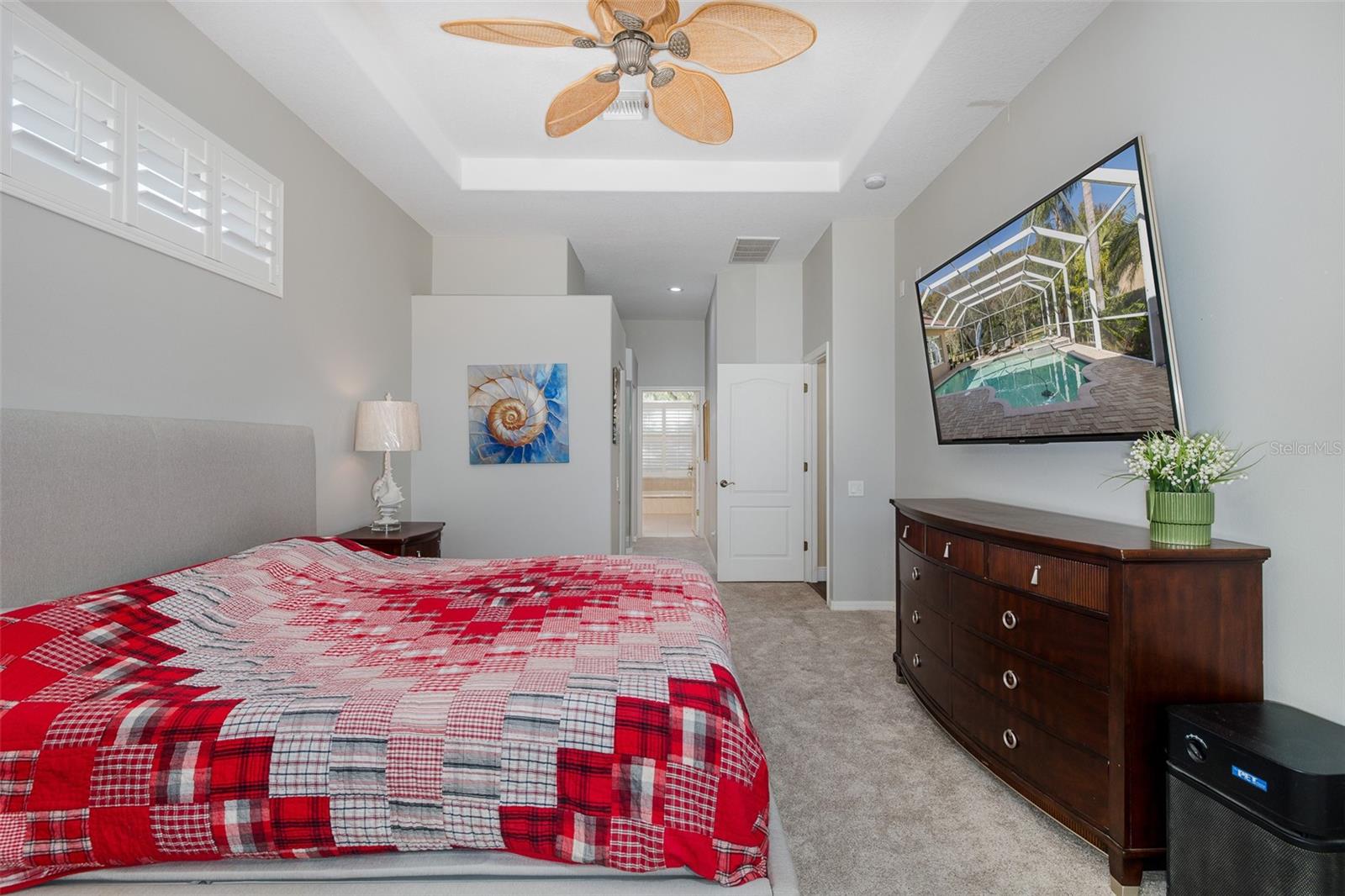 Image 33 of 52 For 2928 Waters Edge Road