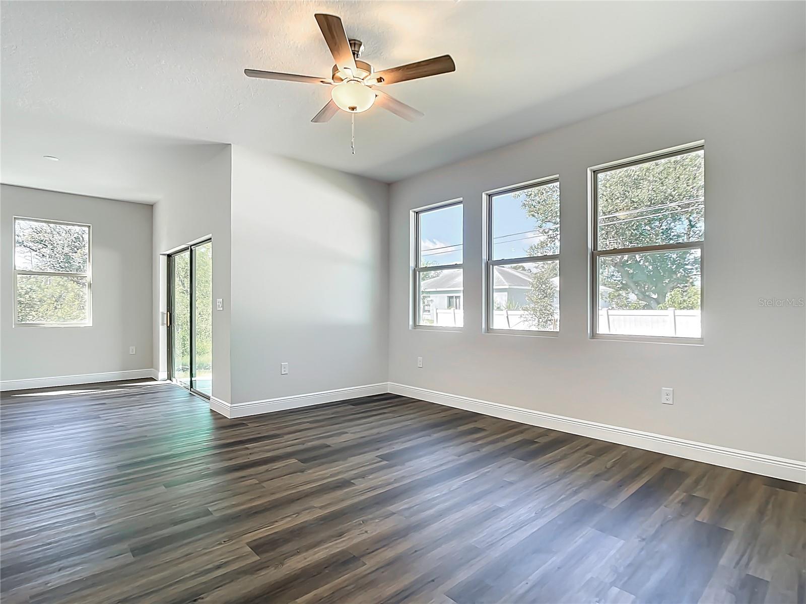 Image 12 of 42 For 1821 San Mateo Drive