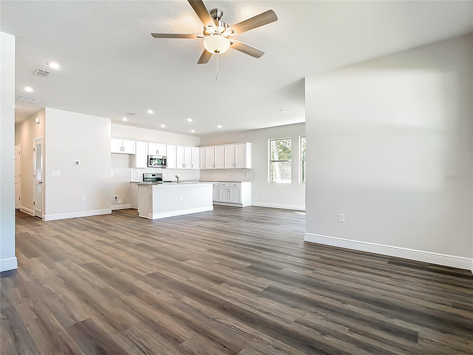 Image 17 of 42 For 1821 San Mateo Drive