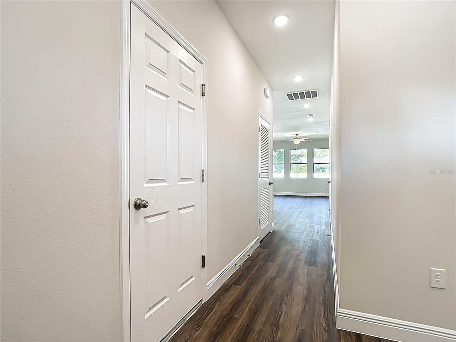 Image 36 of 42 For 1821 San Mateo Drive