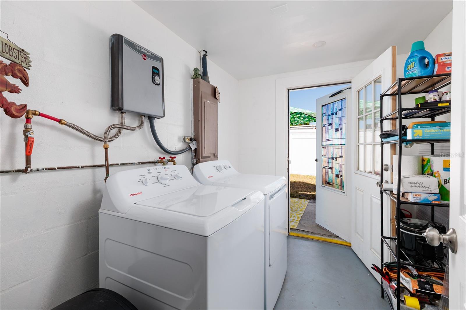 Image 15 of 30 For 10477 119th Avenue