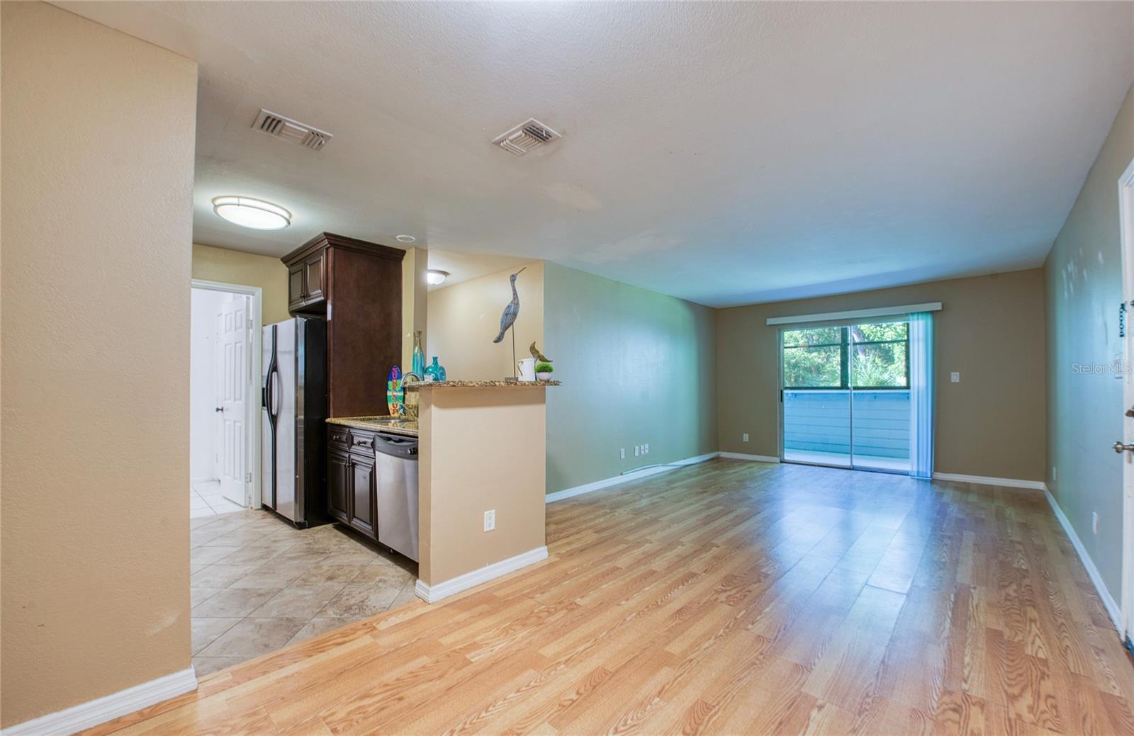 Image 13 of 48 For 1400 Gandy Blvd. N Boulevard N 811