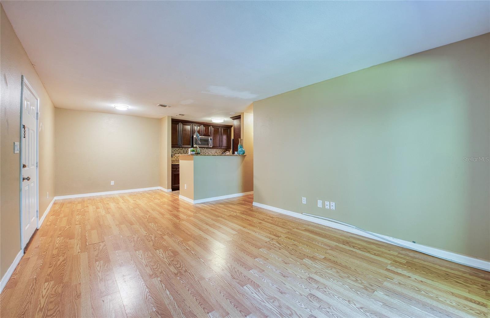 Image 20 of 48 For 1400 Gandy Blvd. N Boulevard N 811