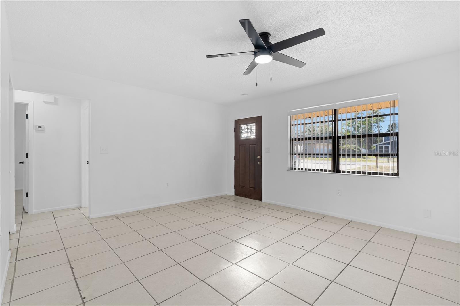 Image 29 of 51 For 2461 Dryer Avenue