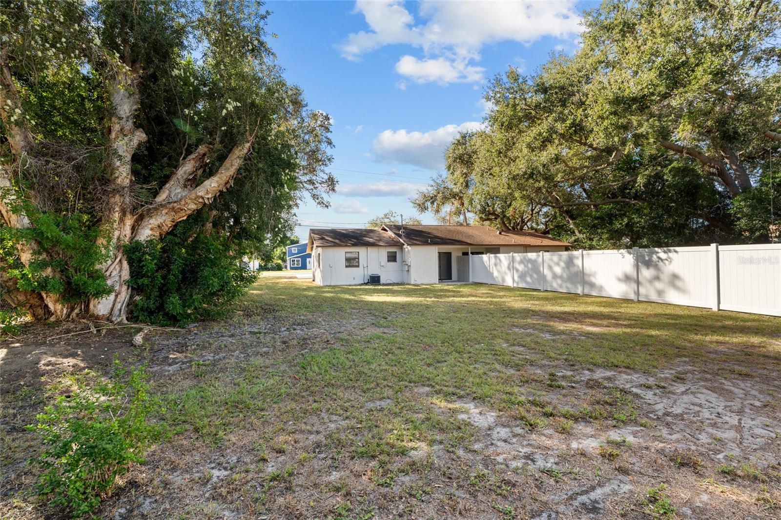 Image 48 of 51 For 2461 Dryer Avenue