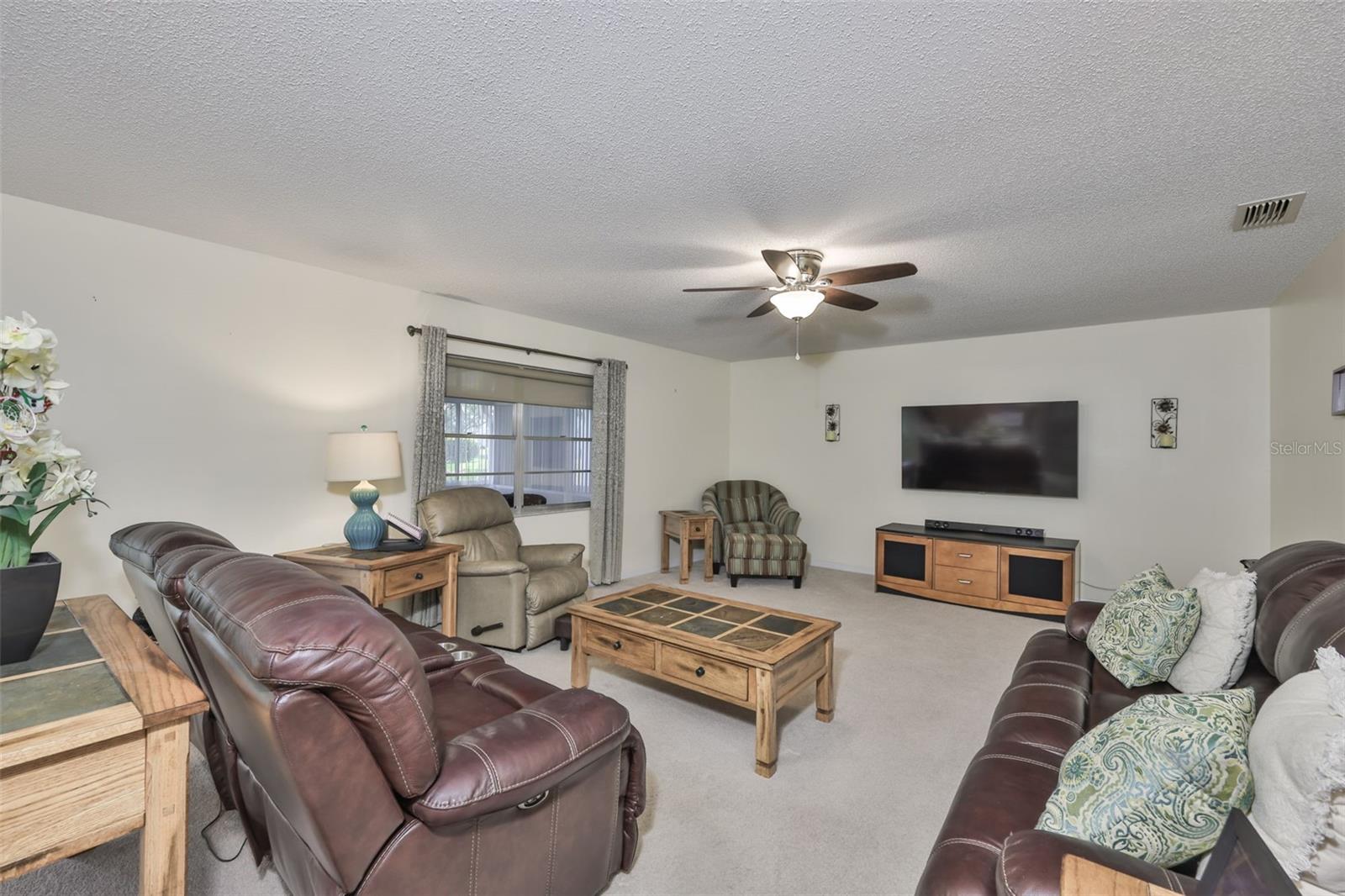 Image 21 of 94 For 2034 Hawkhurst Circle 178