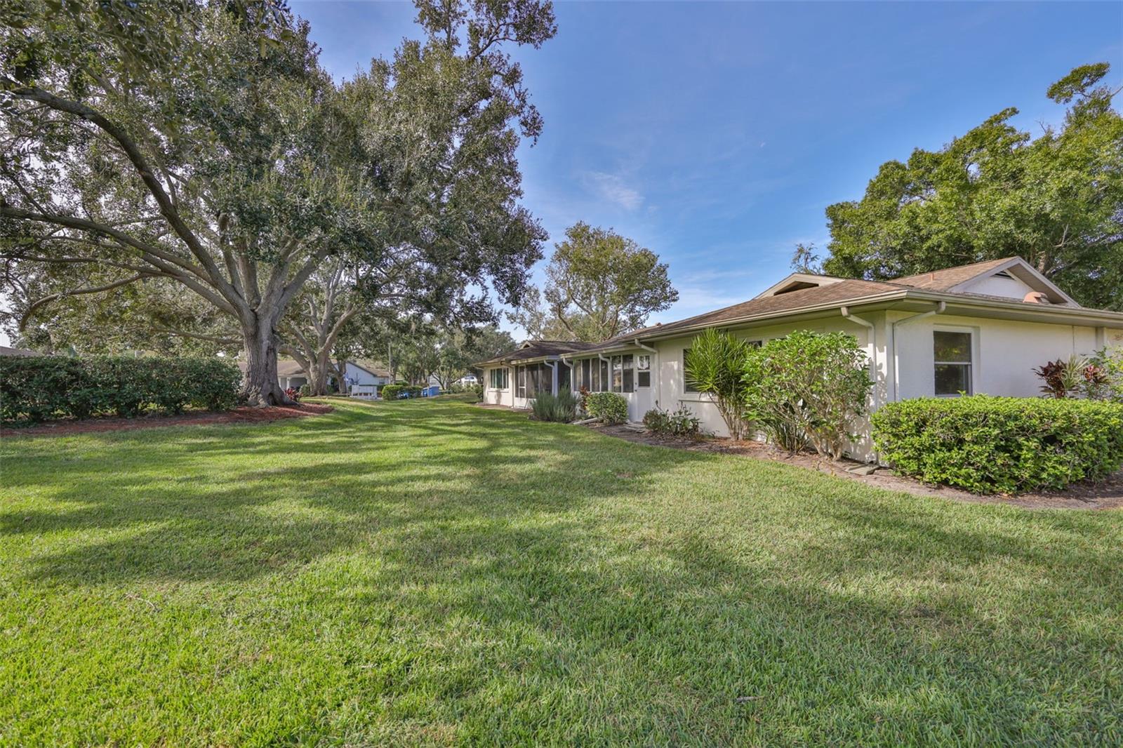 Image 34 of 94 For 2034 Hawkhurst Circle 178