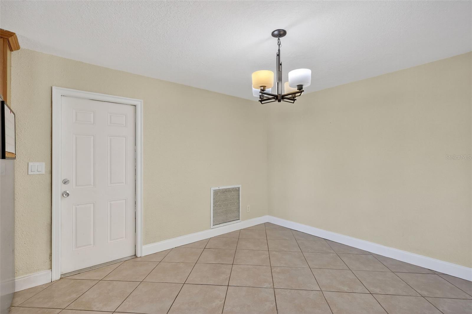 Image 10 of 57 For 5231 41st Street S