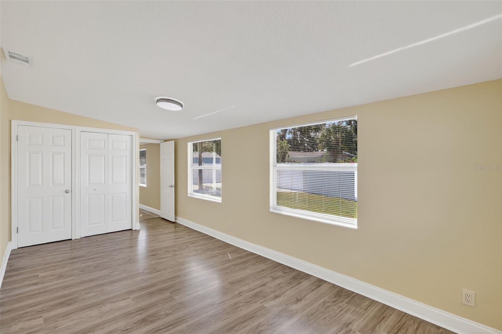 Image 15 of 57 For 5231 41st Street S