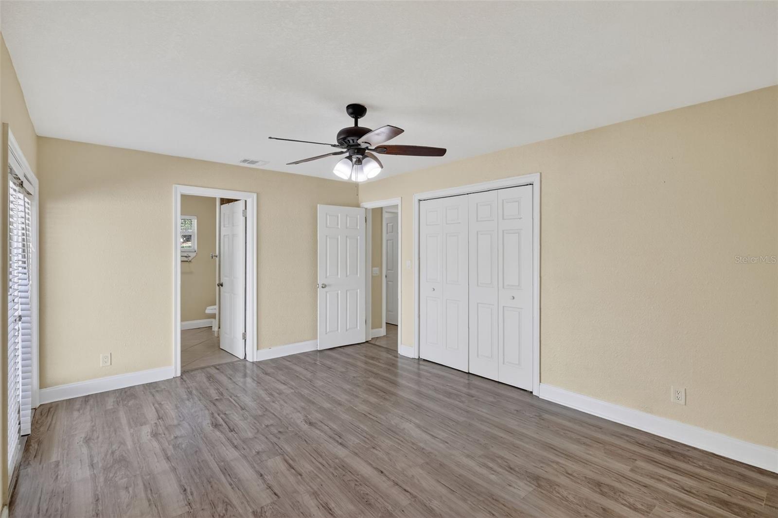 Image 17 of 57 For 5231 41st Street S