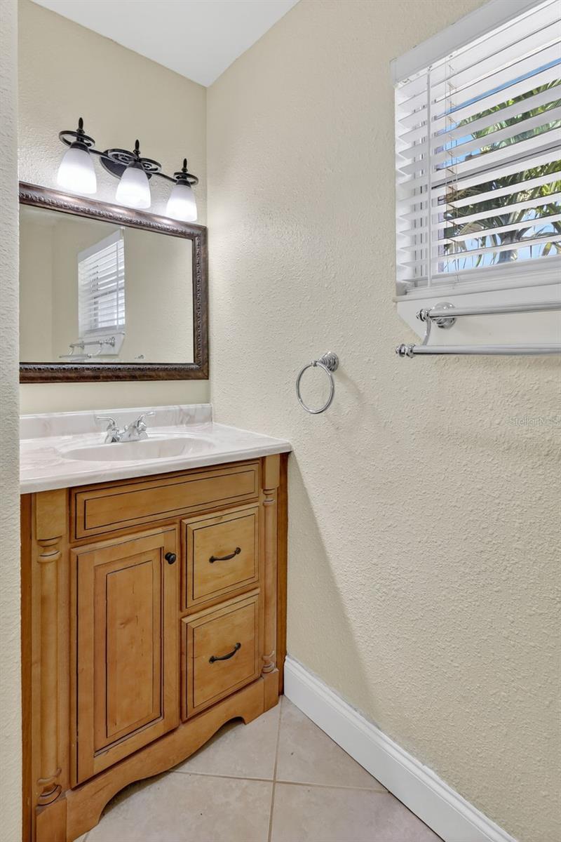 Image 21 of 57 For 5231 41st Street S