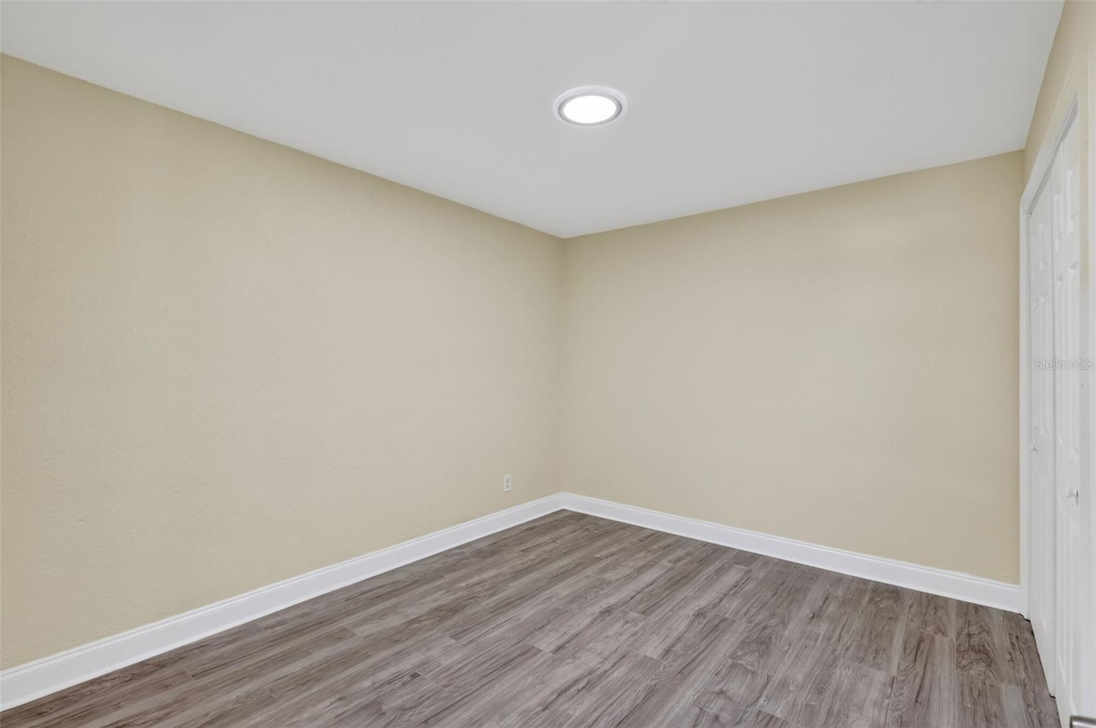 Image 31 of 57 For 5231 41st Street S