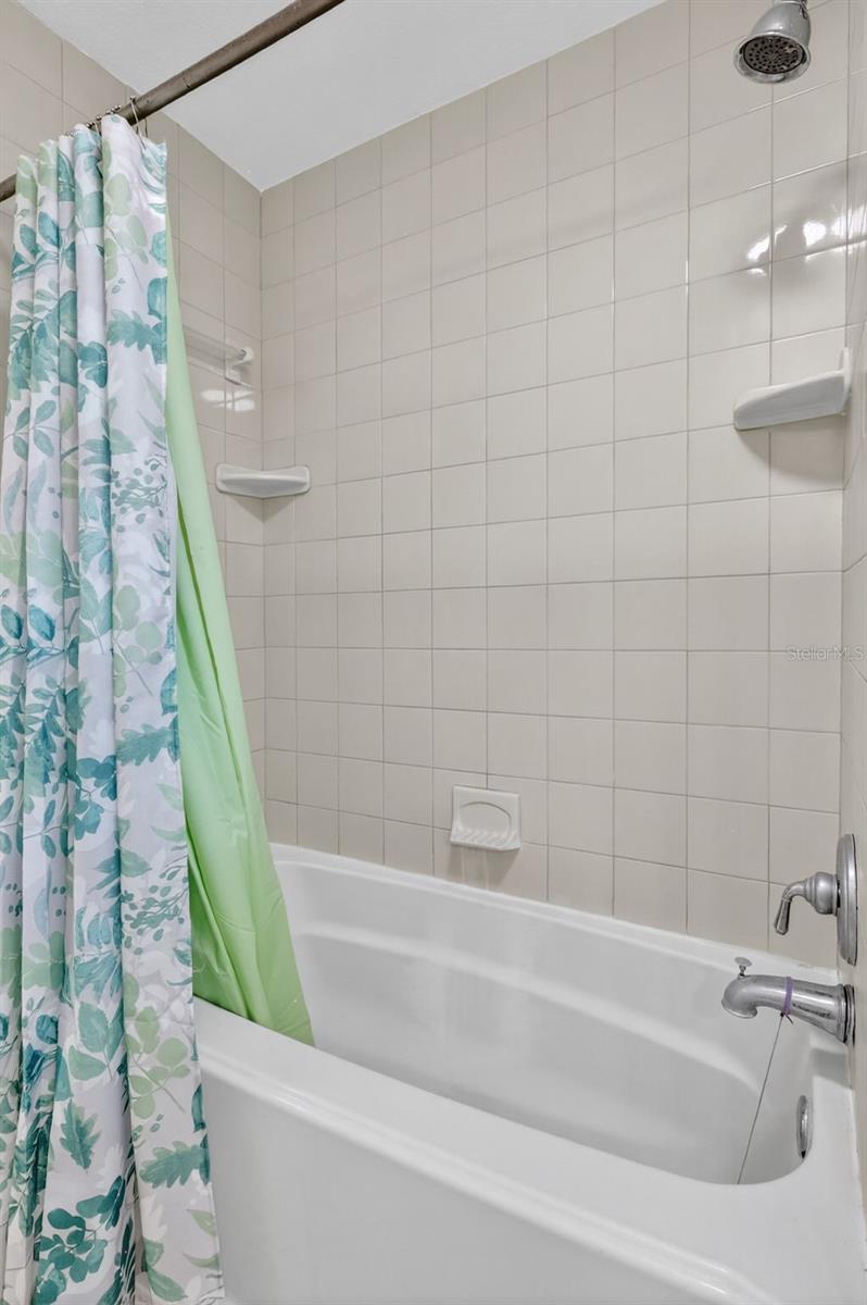 Image 33 of 57 For 5231 41st Street S