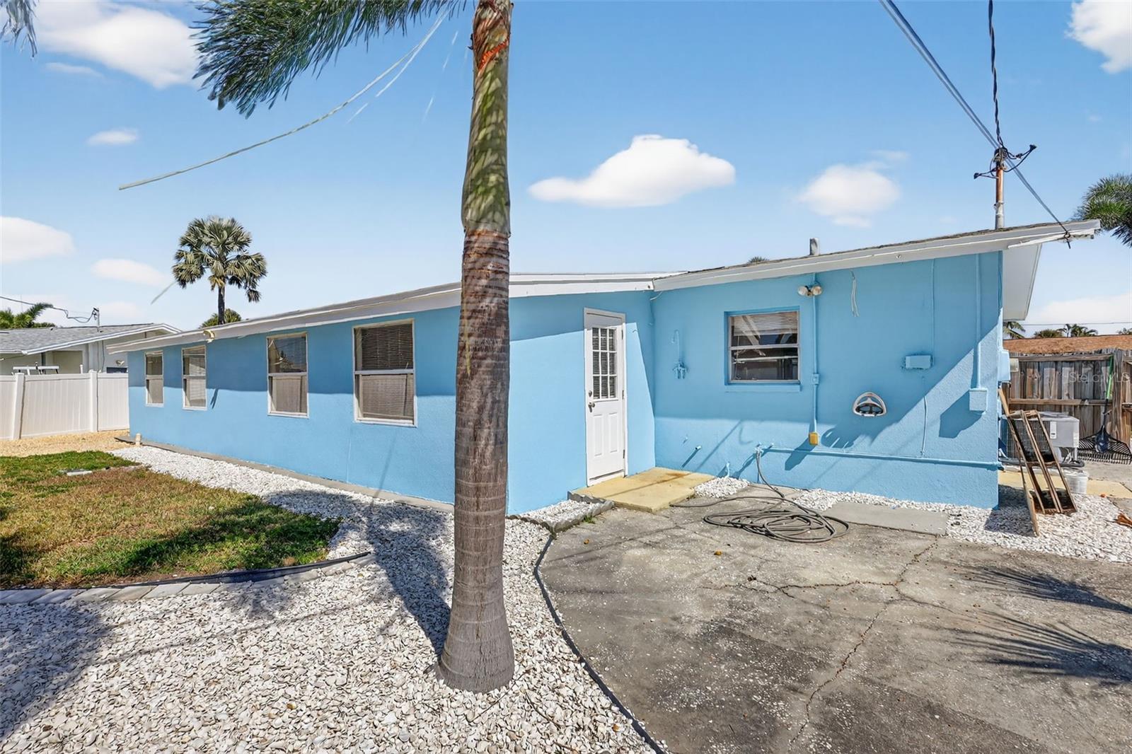 Image 38 of 57 For 5231 41st Street S