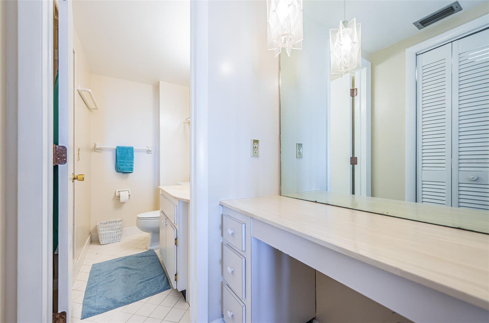 Image 15 of 39 For 3820 Gulf Boulevard 907