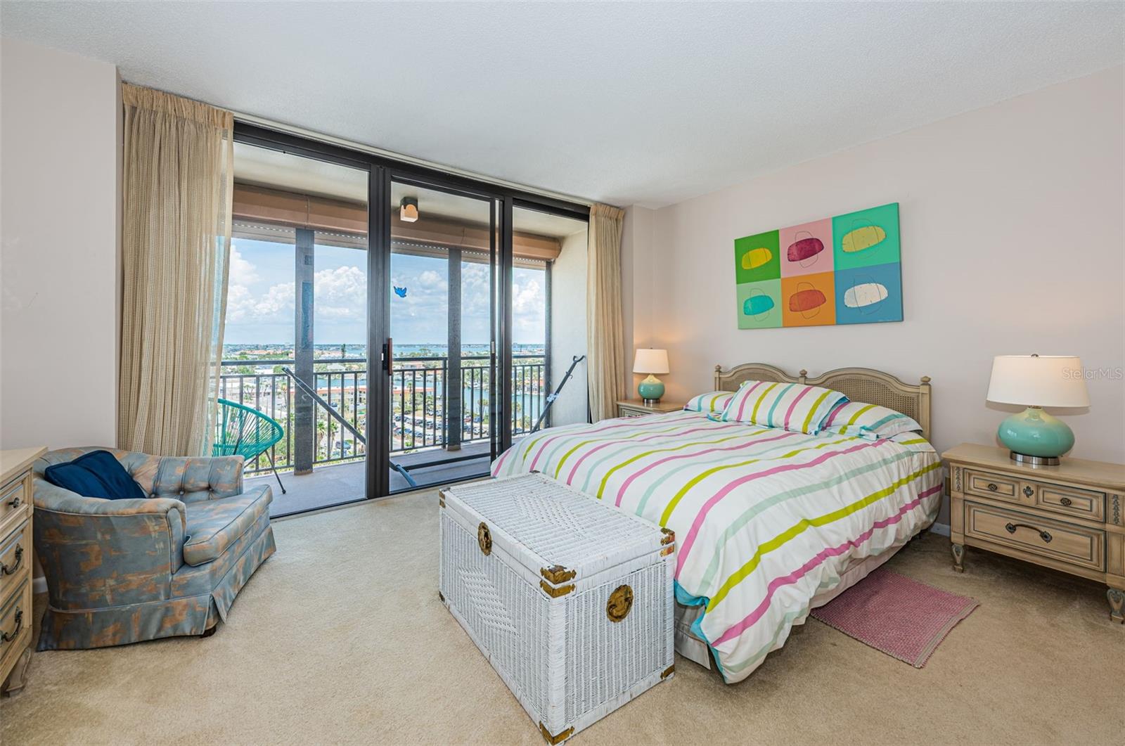 Image 18 of 39 For 3820 Gulf Boulevard 907