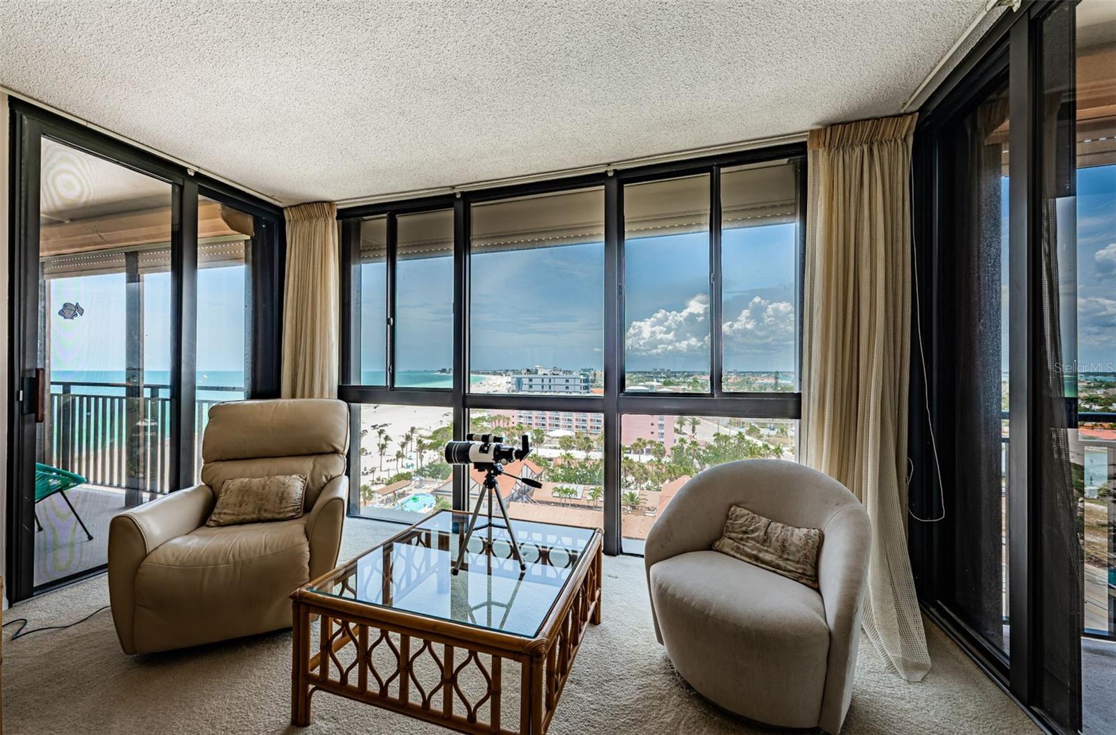 Image 26 of 39 For 3820 Gulf Boulevard 907