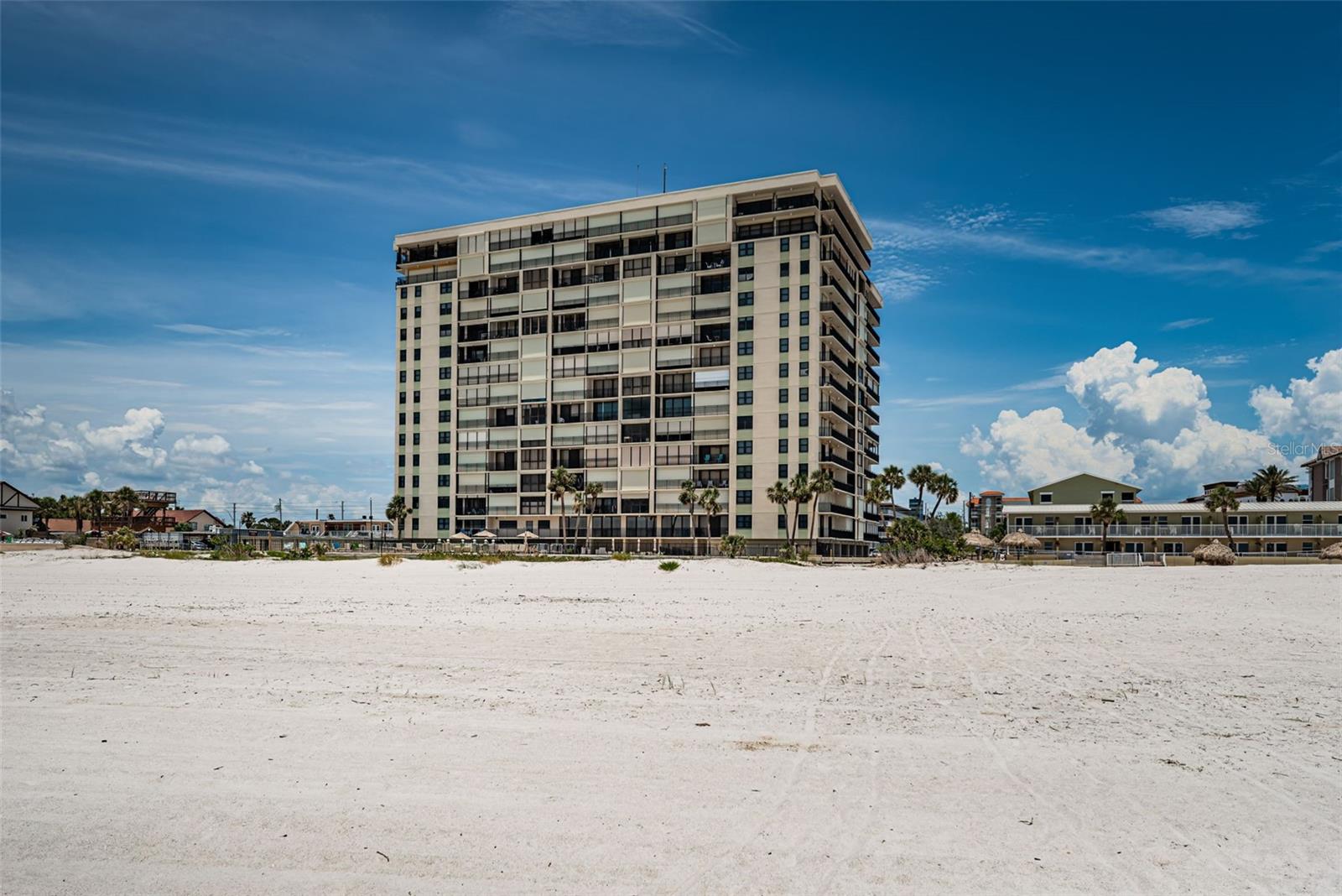 Image 27 of 39 For 3820 Gulf Boulevard 907