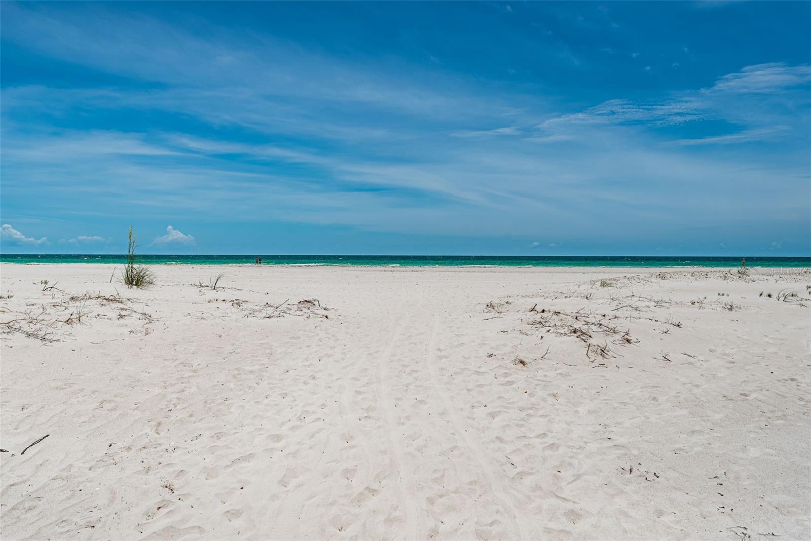 Image 29 of 39 For 3820 Gulf Boulevard 907