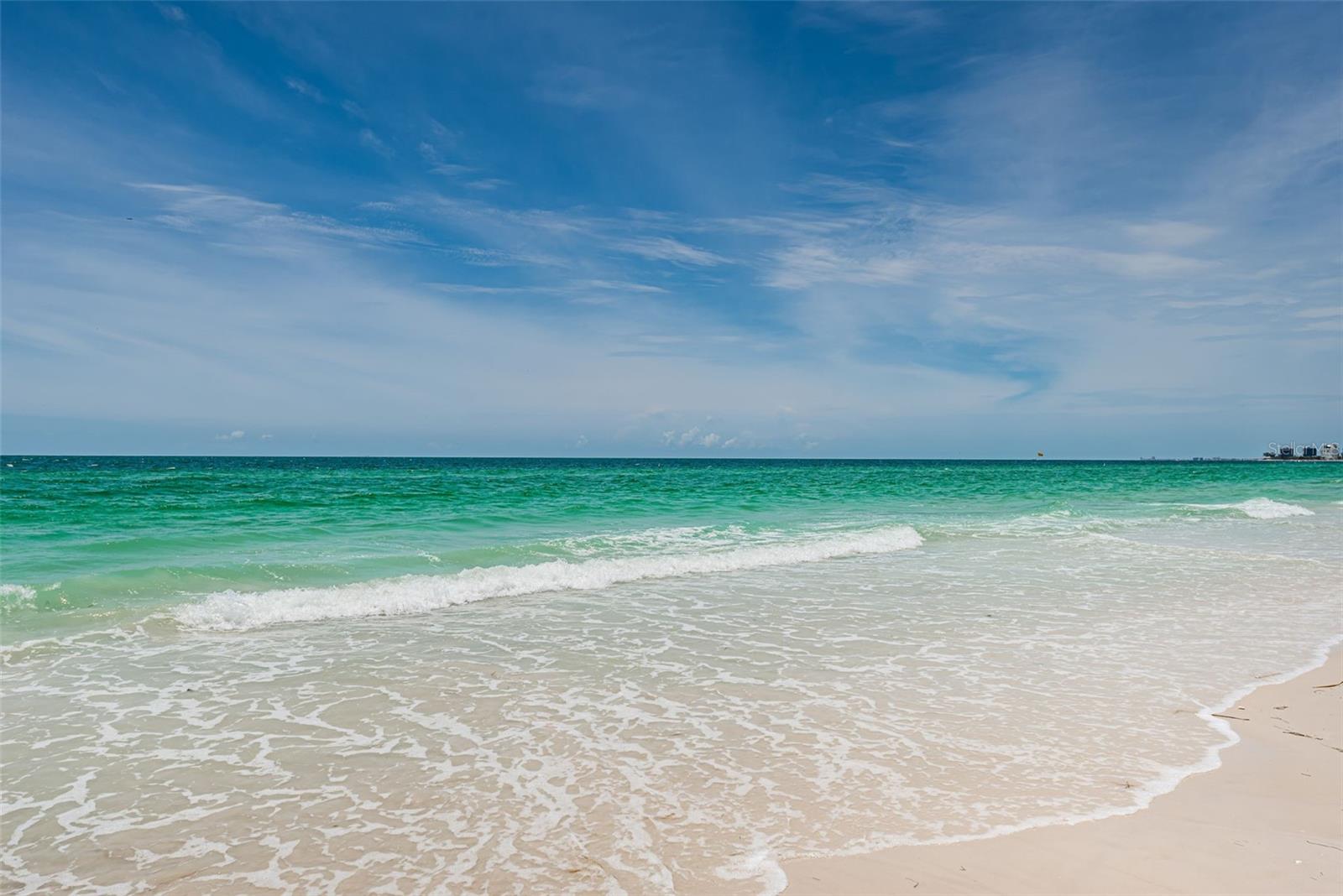 Image 30 of 39 For 3820 Gulf Boulevard 907