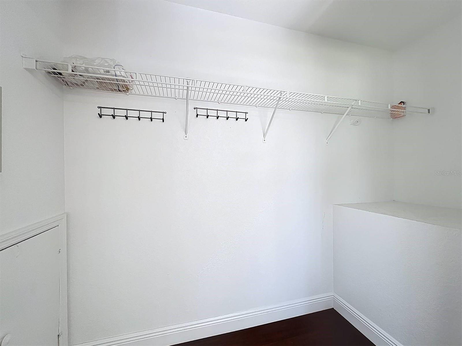 Image 17 of 56 For 9736 Indian Key Trail 111