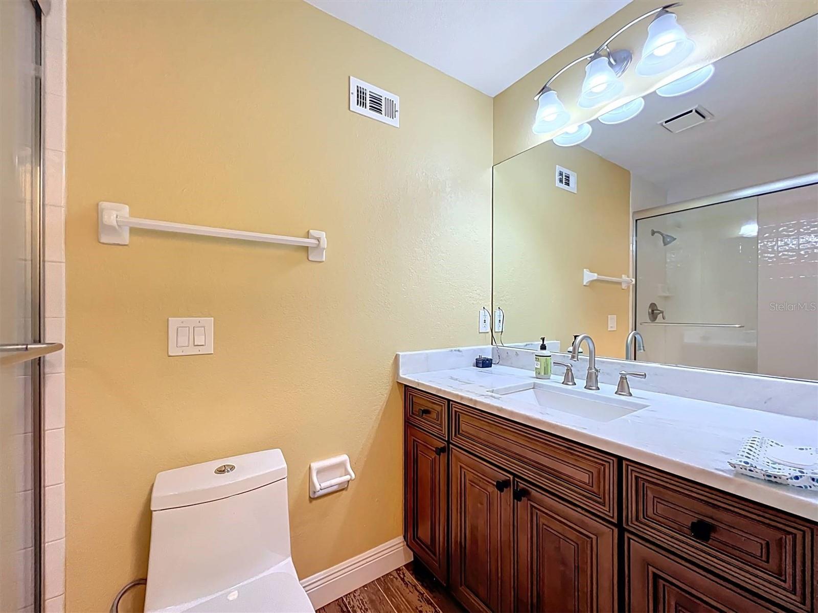 Image 19 of 56 For 9736 Indian Key Trail 111