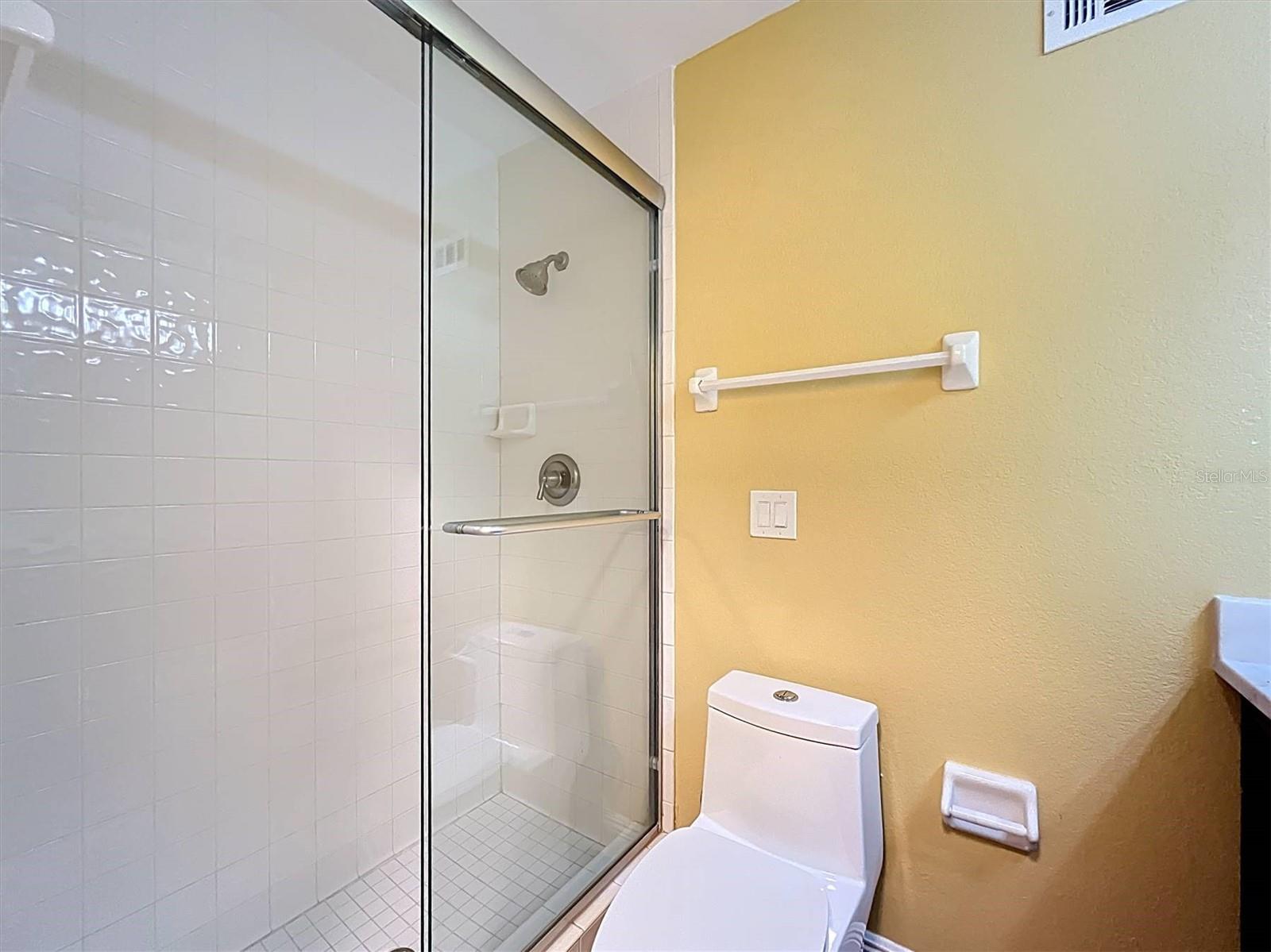 Image 20 of 56 For 9736 Indian Key Trail 111