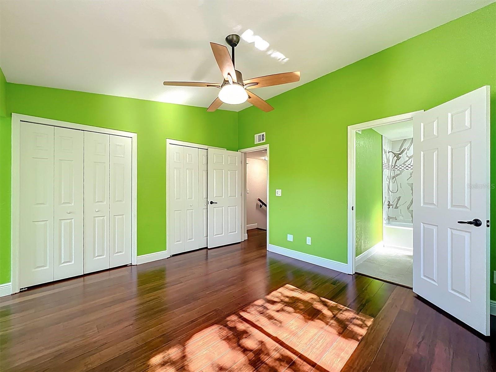 Image 32 of 56 For 9736 Indian Key Trail 111