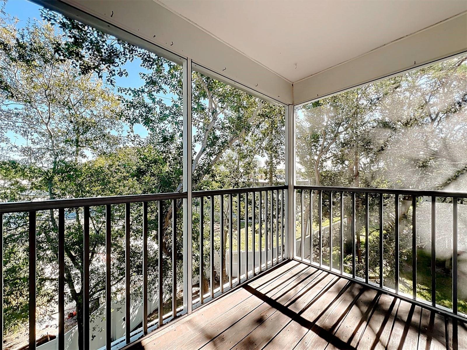 Image 40 of 56 For 9736 Indian Key Trail 111