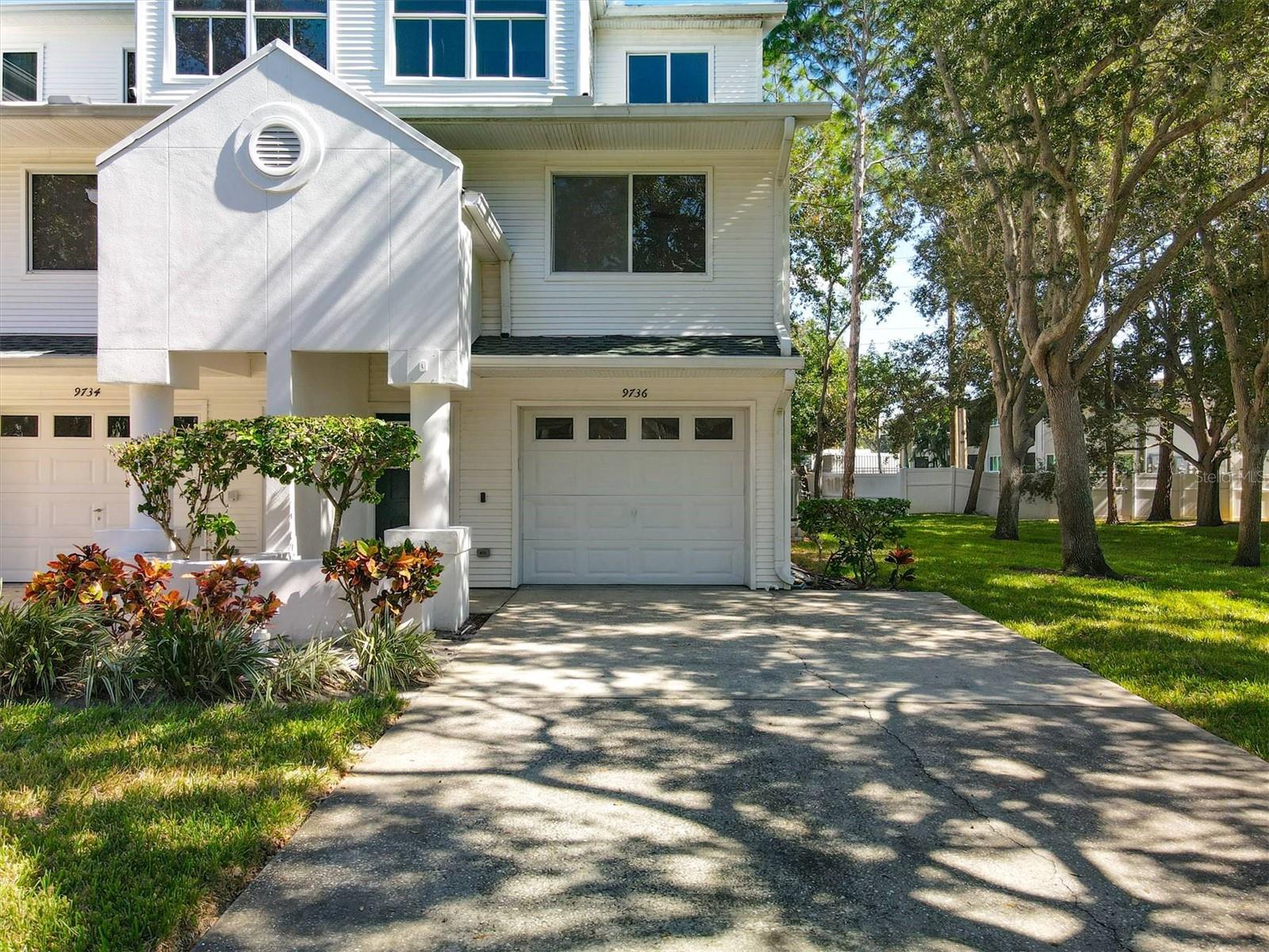 Image 47 of 56 For 9736 Indian Key Trail 111