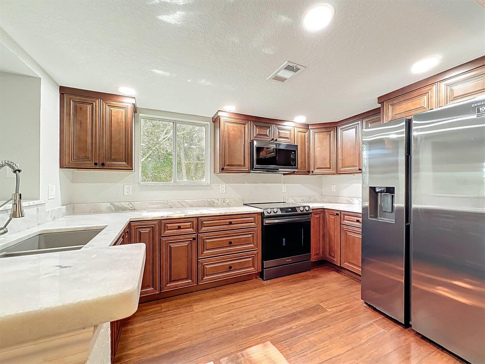 Image 9 of 56 For 9736 Indian Key Trail 111