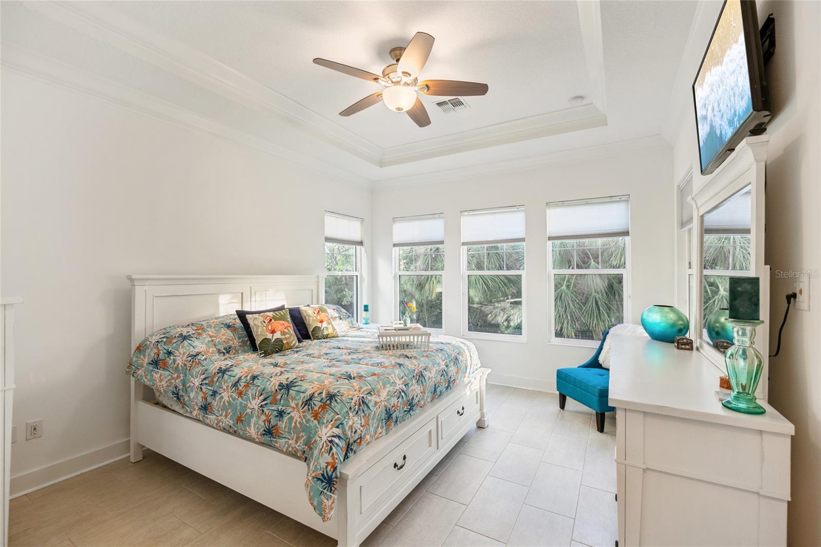 Image 18 of 62 For 1025 Seagrape Drive