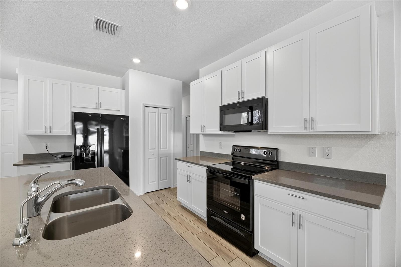 Image 11 of 67 For 11838 Brighton Knoll Loop