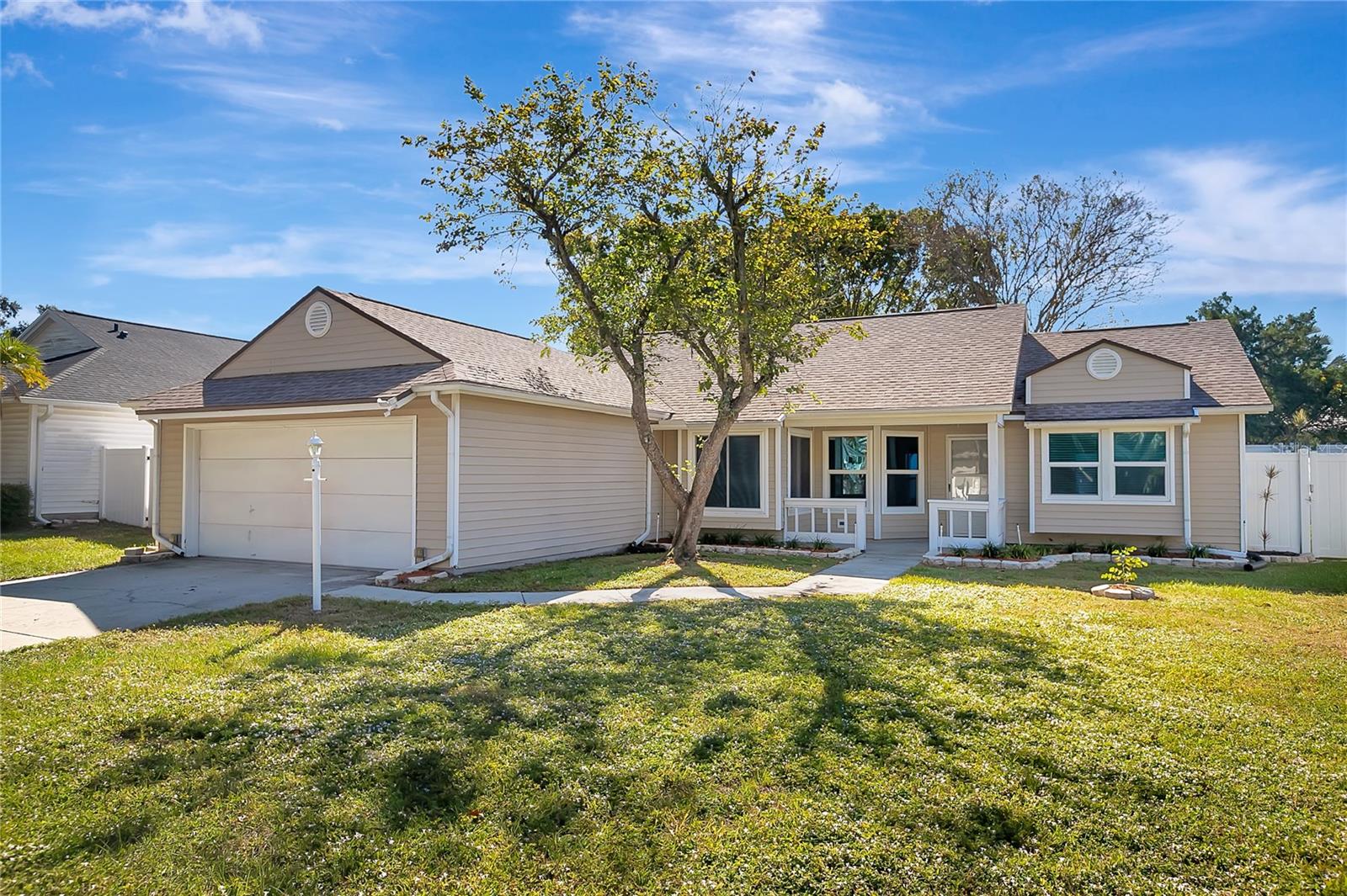 Image 2 of 28 For 2038 Bonnie Avenue