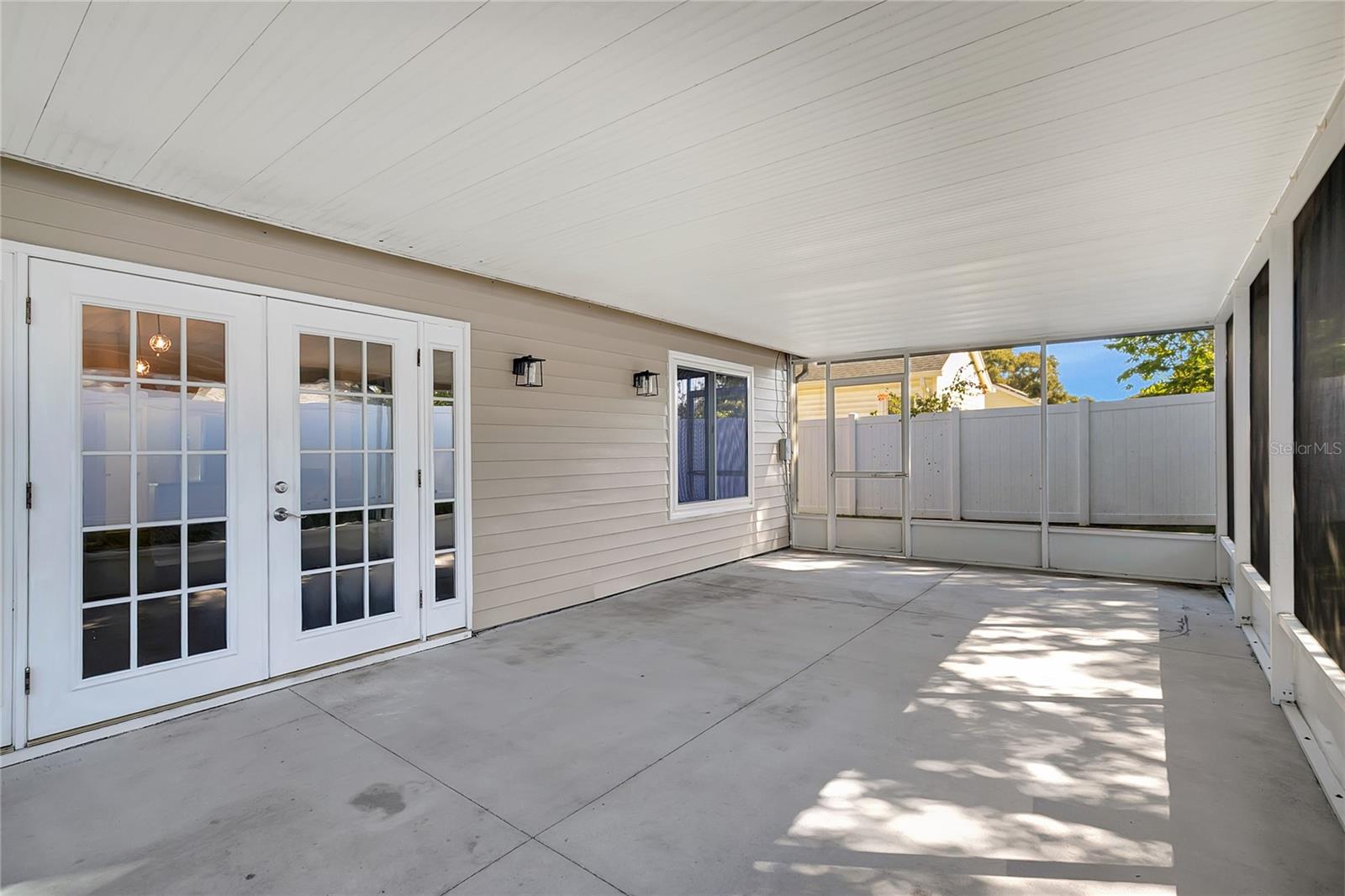 Image 25 of 28 For 2038 Bonnie Avenue